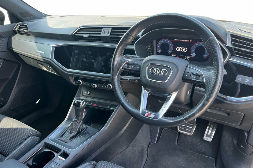 Audi Q3 1.5 Tfsi Cod 35 S Line Sportback S Tron Black #6