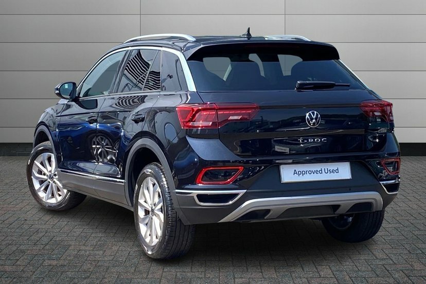 Volkswagen T-Roc 1.5 Tsi Style Suv 150 Ps Black #3