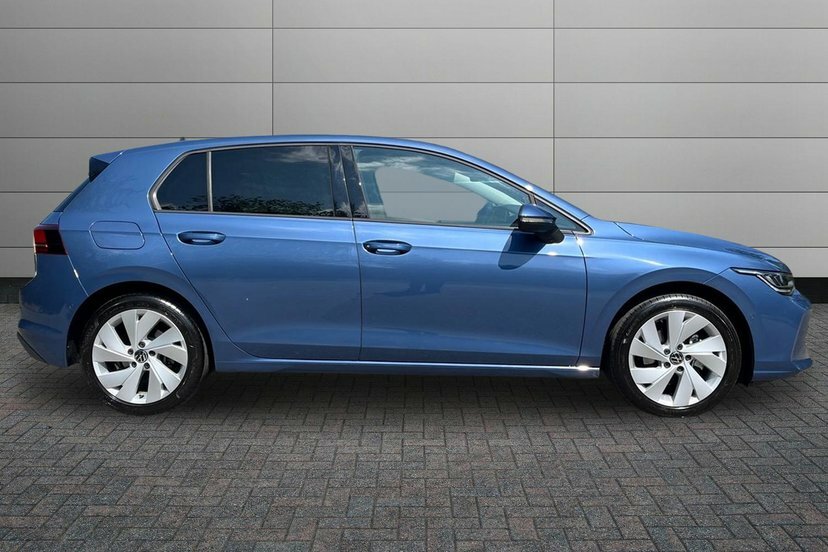 Volkswagen Golf 1.5 Tsi Match Hatchback 150 Ps GF25XWL Blue #4