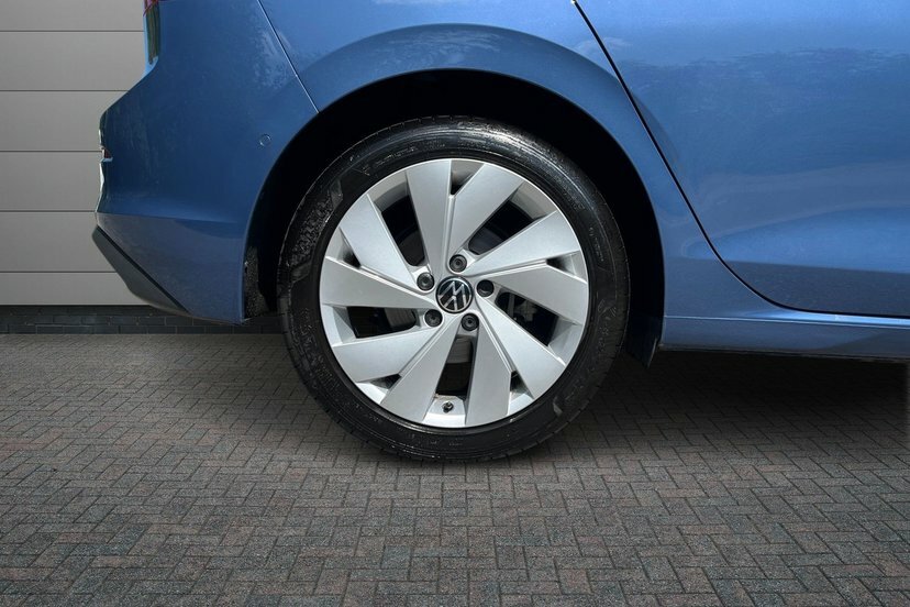Volkswagen Golf 1.5 Tsi Match Hatchback 150 Ps GF25XWL Blue #5