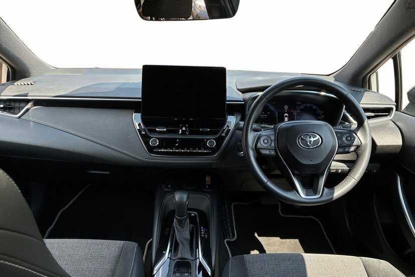Toyota Corolla 2.0 Vvt-h Design Touring Sports Hybrid Silver #5