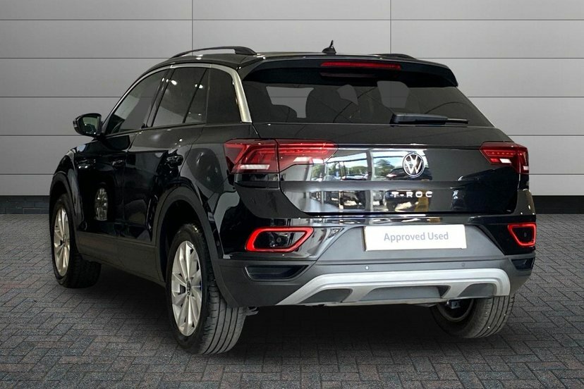 Volkswagen T-Roc 1.5 Tsi Match Suv Dsg 150 Ps Black #3