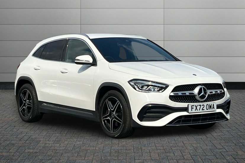 Mercedes-Benz GLA Class Gla200 Amg Line Executive Suv White