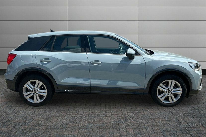 Audi Q2 1.5 Tfsi Cod 35 Sport Suv S Tronic 150 LL25KHC Grey #4