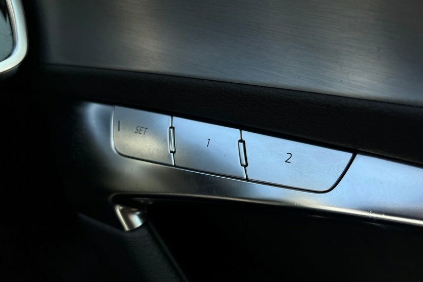 Audi A6 Saloon Sport Black #42
