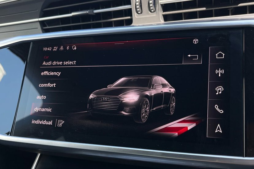 Audi A6 Saloon Sport Black #22