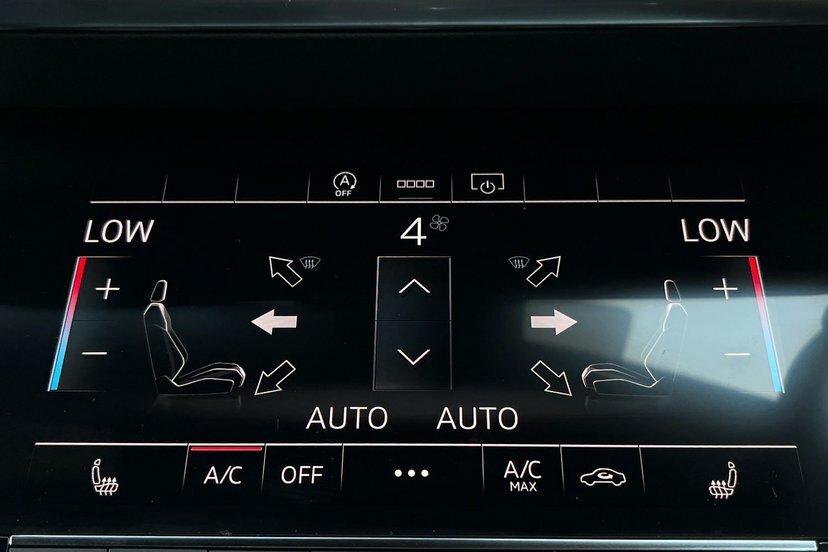 Audi A6 Saloon Sport Black #25