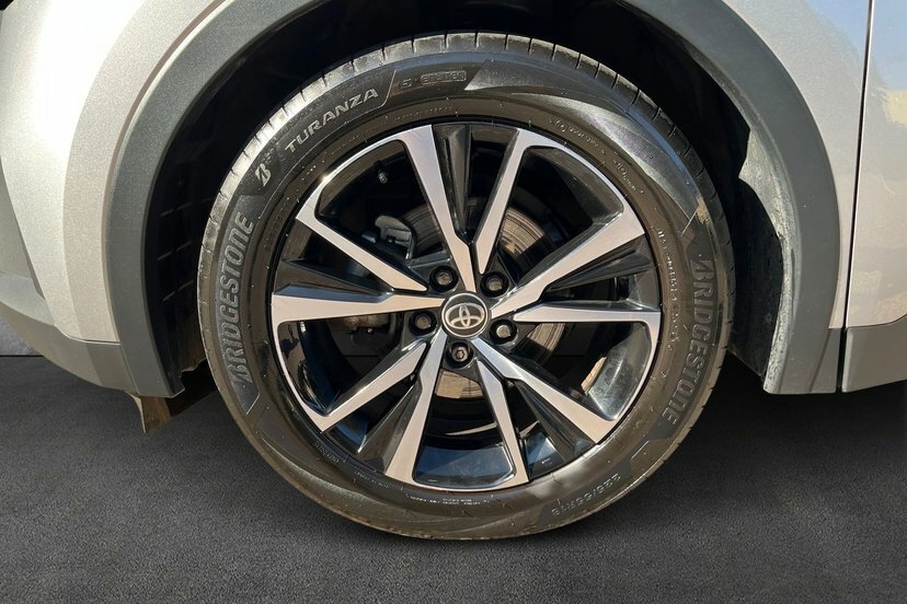Toyota C-Hr 1.8 Vvt-h Design Suv Hybrid Cvt 140 Ps Silver #5