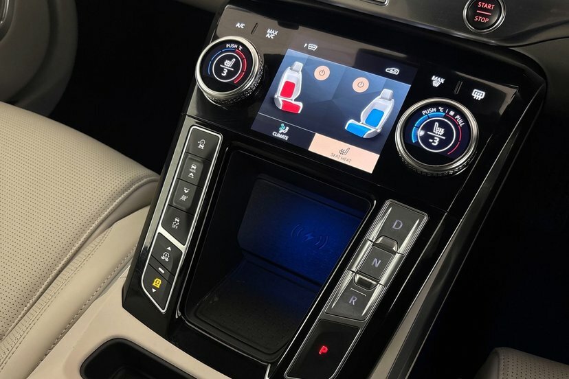 Jaguar I-Pace R-dynamic Se Black Blue #13