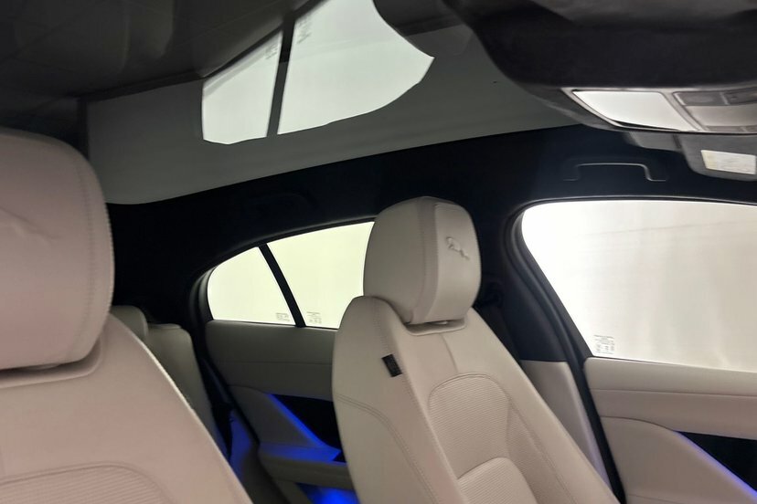 Jaguar I-Pace R-dynamic Se Black Blue #32