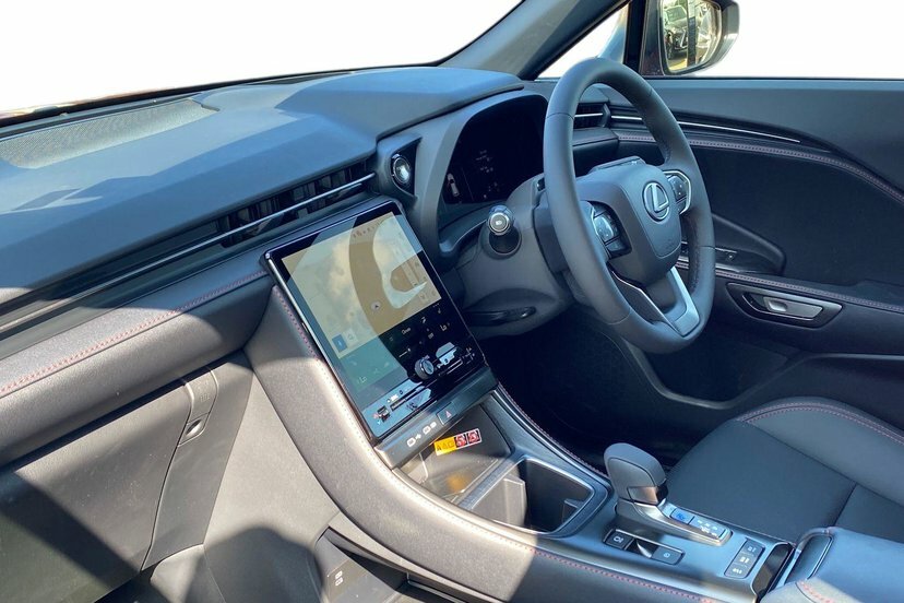 Lexus LBX 1.5 Vvt-ie Premium Plus Design Suv Hybr  #2