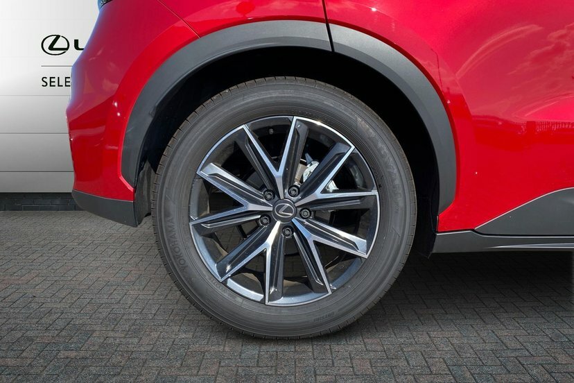 Lexus LBX 1.5 Vvt-ie Premium Plus Design Suv Hybr  #5