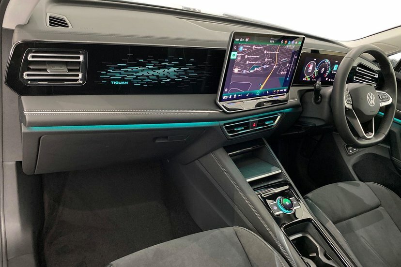 Volkswagen Tiguan 1.5 Tsi Ehybrid 19.7Kwh Elegance Suv Pl DA75FXK Silver #2