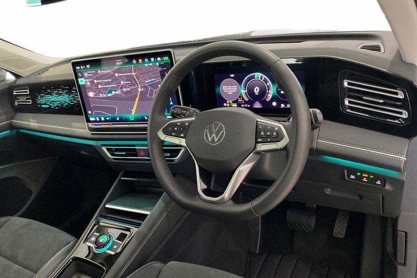 Volkswagen Tiguan 1.5 Tsi Ehybrid 19.7Kwh Elegance Suv Pl DA75FXK Silver #6