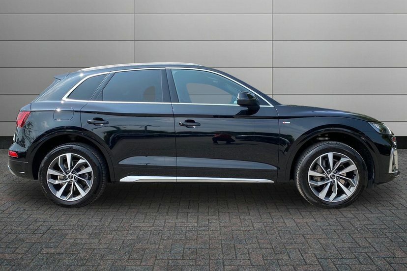 Audi Q5 2.0 Tfsi 45 S Line Suv S Tronic Quattro DF74LPA Black #4