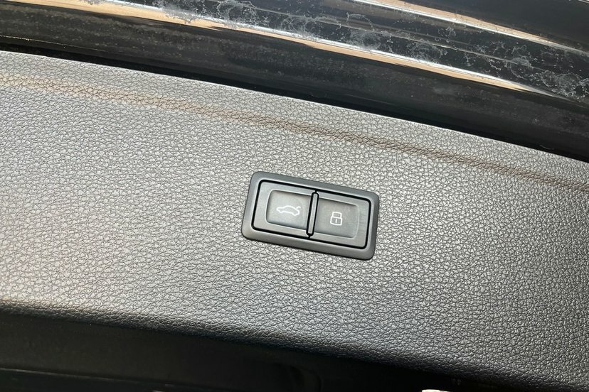 Audi SQ5 Tdi V6 Blue #13