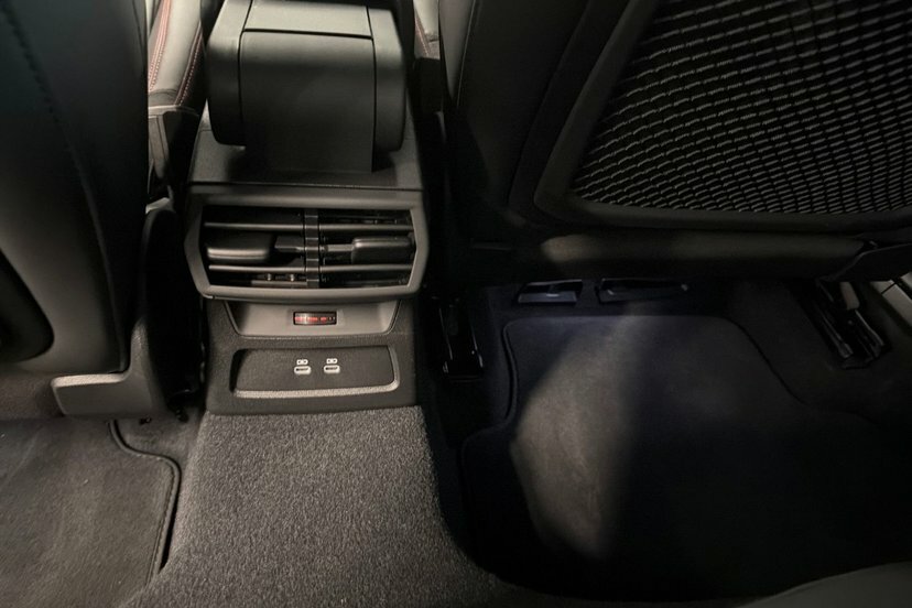 Audi RS3 Carbon Vorsprung Black #17