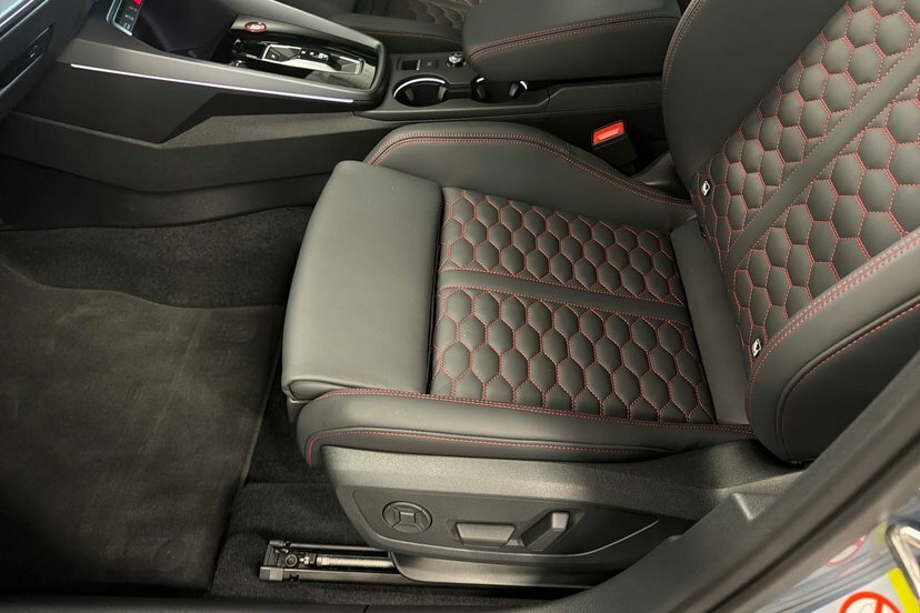 Audi RS3 Carbon Vorsprung Black #19