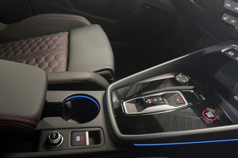Audi RS3 Carbon Vorsprung Black #43