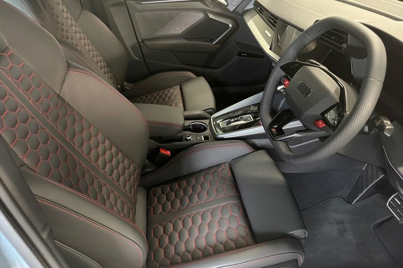 Audi RS3 Carbon Vorsprung Black #25