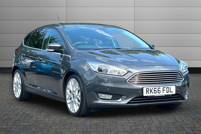 Ford Focus 1.0 Titanium 124 Blue #1