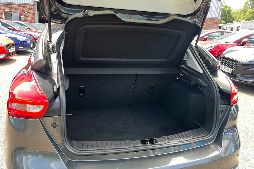 Ford Focus 1.0 Titanium 124 Blue #9