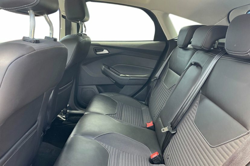 Ford Focus 1.0 Titanium 124 Blue #10
