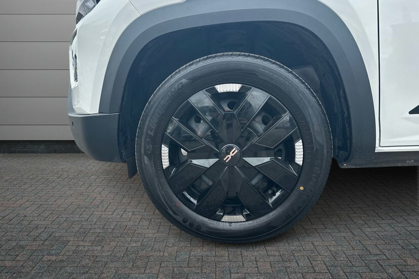 Dacia Spring 65 26.8Kwh Extreme Hatchback 65 White #5