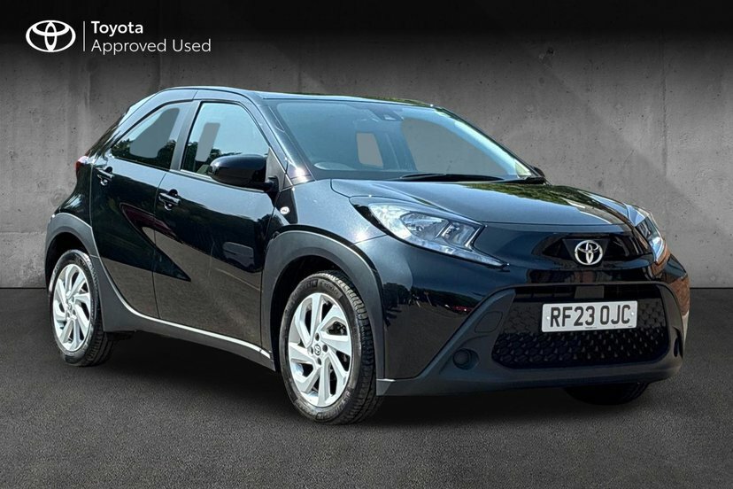 Toyota Aygo X 1.0 Vvt-i Pure Hatchback 72 Ps Black