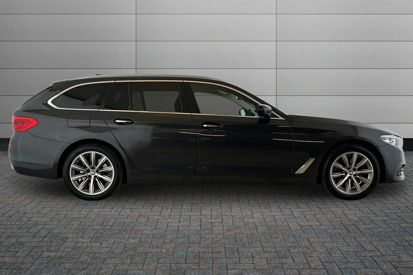 BMW 5 Series 2.0 520D Se Touring Xdrive FD18GZS Grey #4