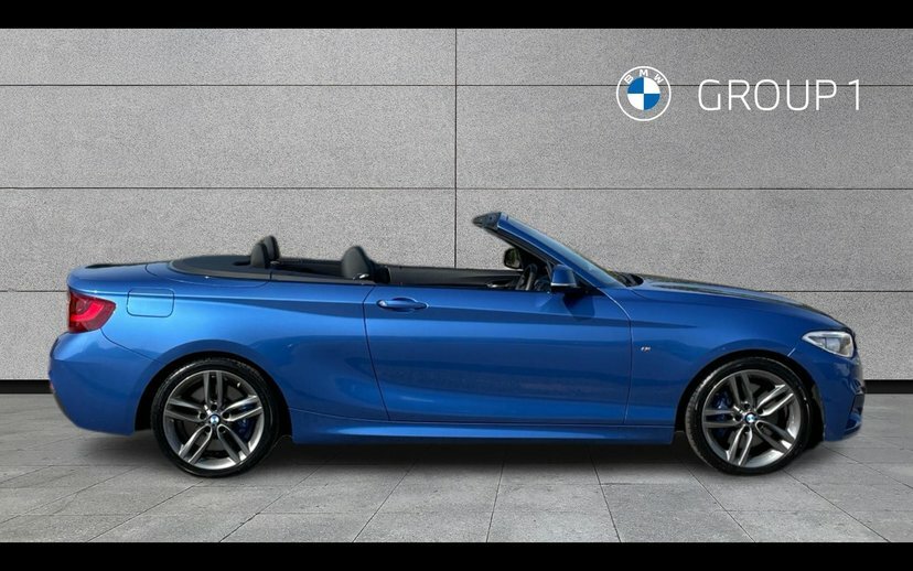 BMW 2 Series 220D M Sport Convertible Blue #3