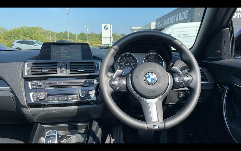 BMW 2 Series 220D M Sport Convertible Blue #5