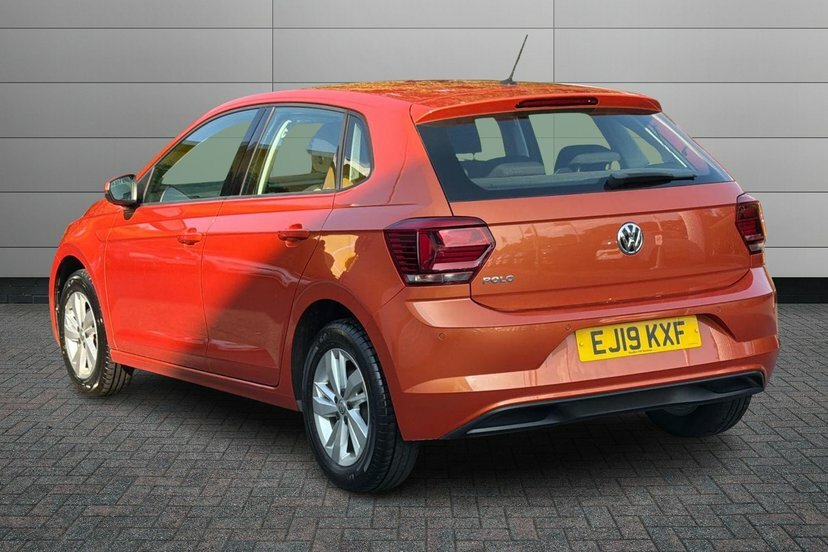 Volkswagen Polo 1.0 Tsi Gpf Se Hatchback 95 Ps EJ19KXF Orange #3