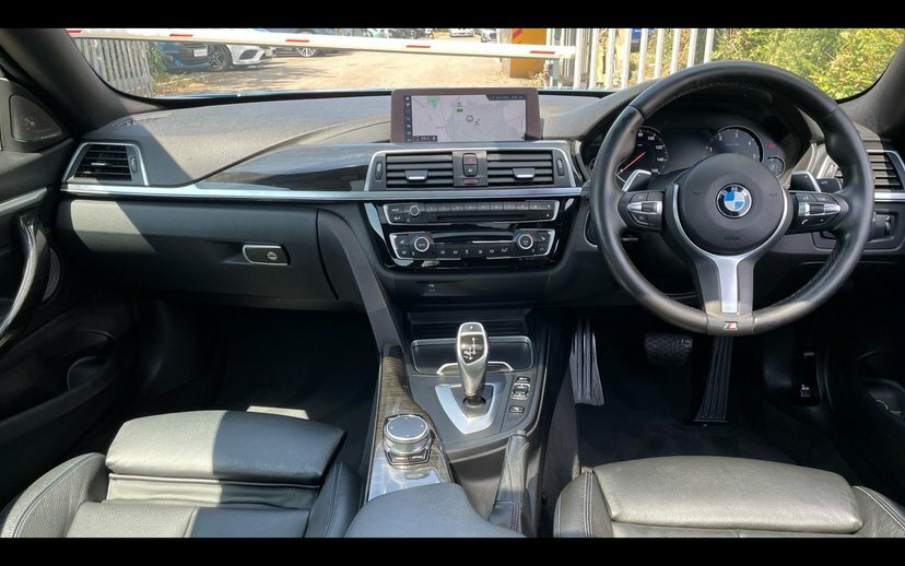BMW 4 Series Gran Coupe 420D M Sport Coupe Blue #4