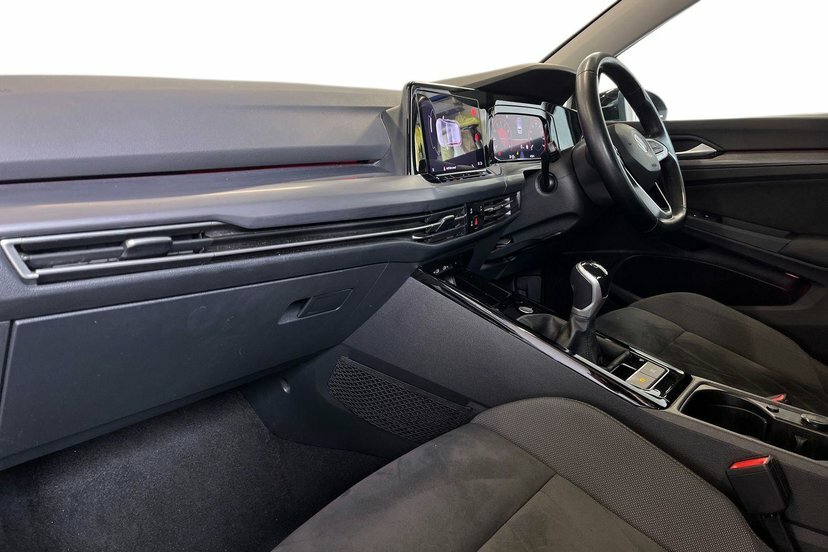 Volkswagen Golf 1.5 Tsi Style Edition Hatchback GL72LRE Black #2