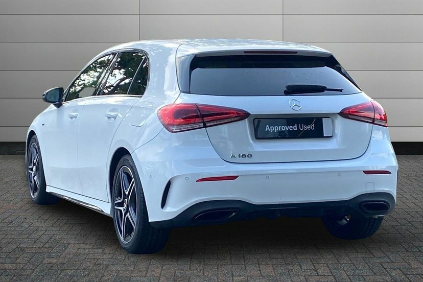 Mercedes-Benz A Class A180 Amg Line Edition Executive WX72XDF White #2
