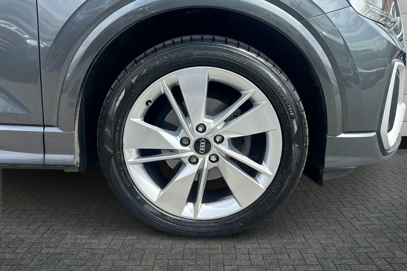 Audi Q2 1.5 Tfsi Cod 35 S Line Suv S Tronic 15 Grey #5