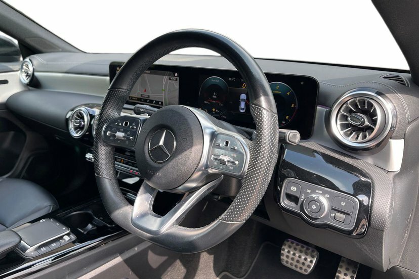 Mercedes-Benz CLA Class Cla220d Amg Line Premium Coupe FP22ZHX White #5