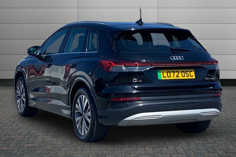 Audi Q4 E Tron 35 Sport Suv 55Kwh 170 Ps Black #3