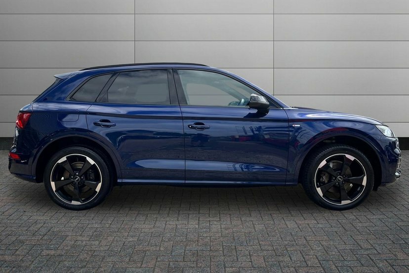 Audi Q5 2.0 Tdi 40 Black Edition Suv S Tronic Q Blue #4