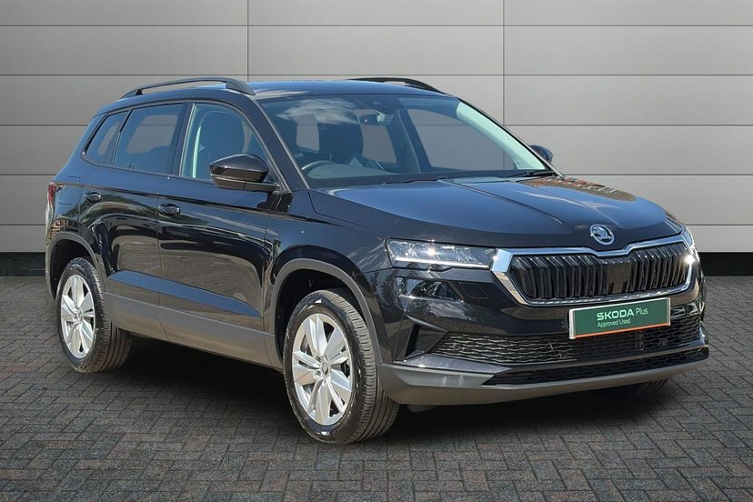 Skoda Karoq 1.5 Tsi Act Se Edition Suv Dsg 150 Ps Black