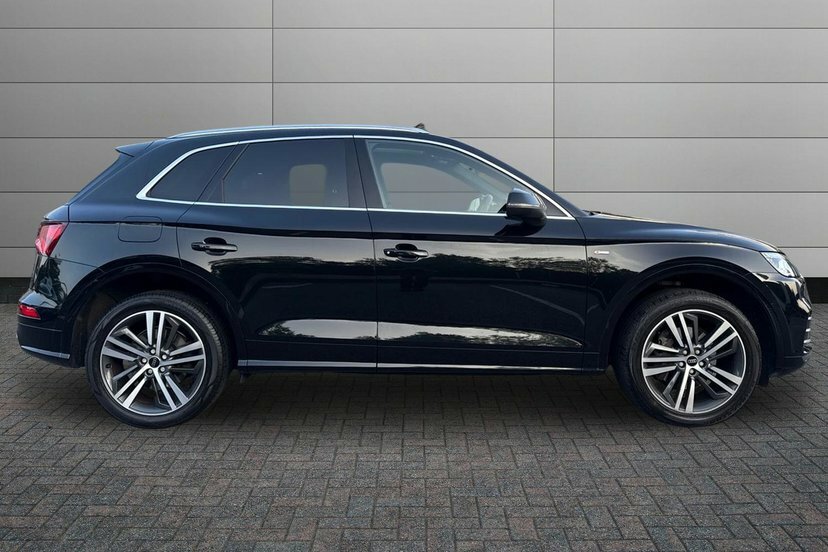 Audi Q5 2.0 Tdi 40 S Line Suv S Tronic Quattro Black #4