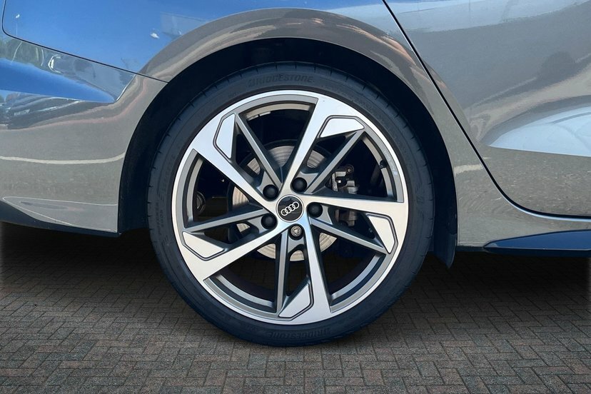 Audi A3 1.5 Tfsi 35 Edition 1 Saloon S Tronic Grey #5