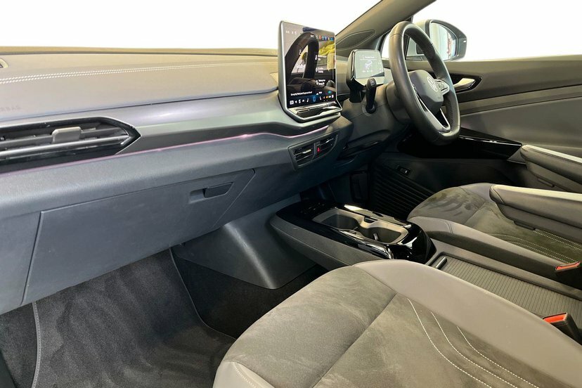Volkswagen ID.4 Pro 77Kwh Match Suv 286 Ps Silver #2