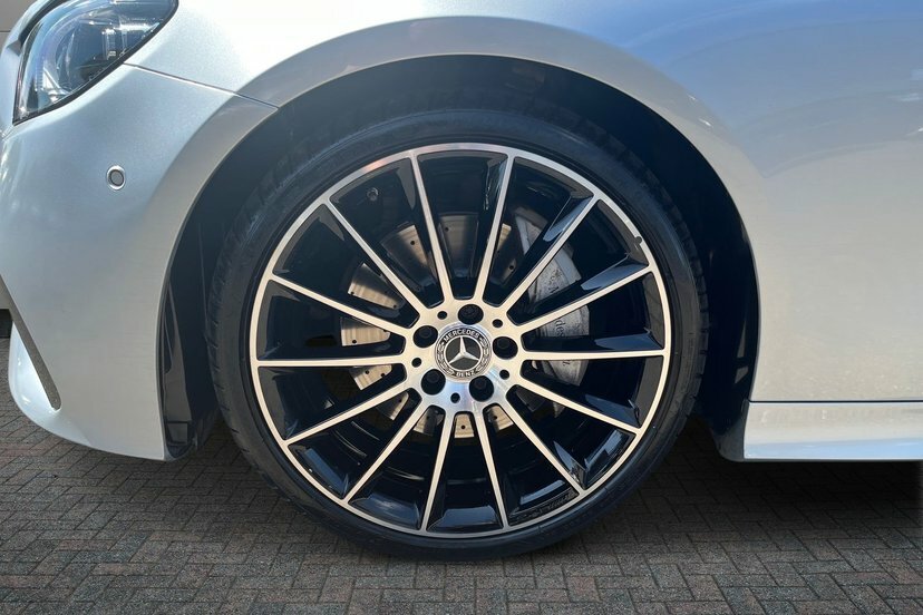 Mercedes-Benz E Class 2.0 E220d Amg Line Night Edition Premium Plus Ca VX21UKC Silver #4