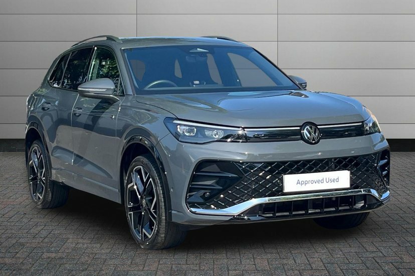 Volkswagen Tiguan 1.5 Tsi Ehybrid 19.7Kwh R-line Suv Plug Grey