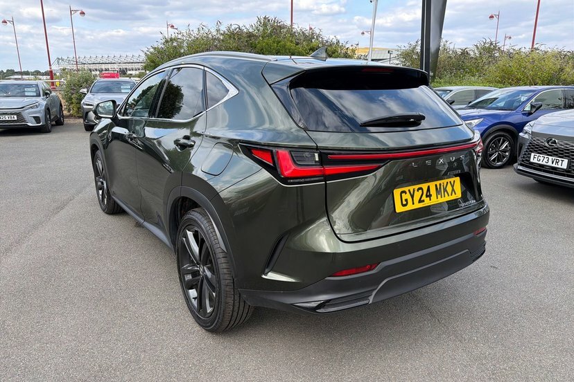 Lexus NX 450H Premium Plus Pack Sunroof Green #42