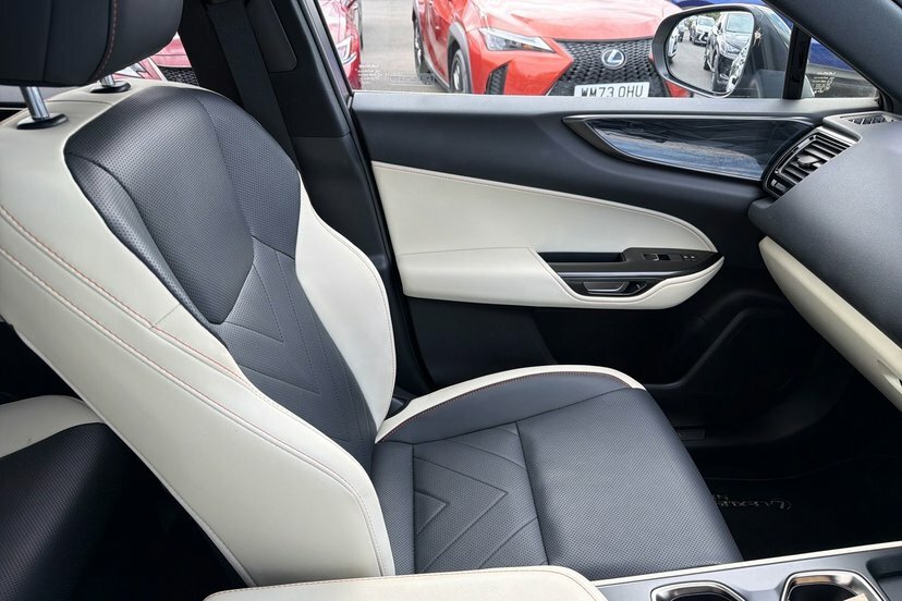 Lexus NX 450H Premium Plus Pack Sunroof Green #27