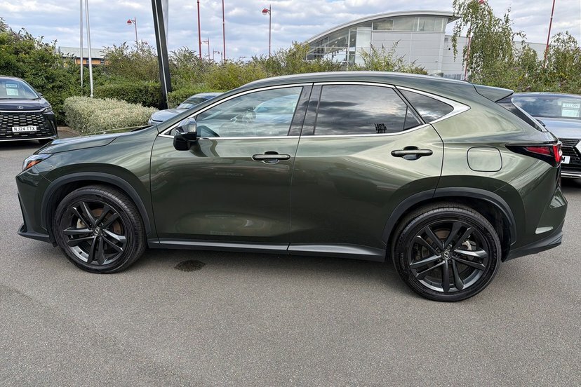 Lexus NX 450H Premium Plus Pack Sunroof Green #44