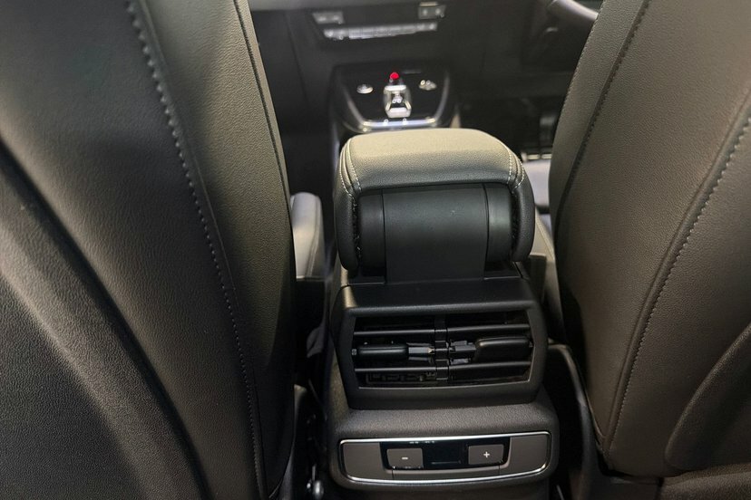 Audi Q4 E Tron 210Kw 45 82Kwh Black Edition Tech Pro 2 Blue #17